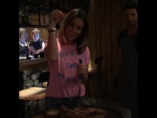 Ксюша повариха))