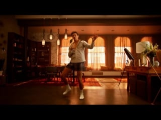 Grunt gustin dance scene [bazinga] the flash cw