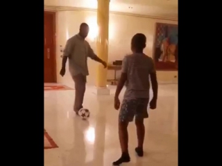 Clarence seedorf skills against his son