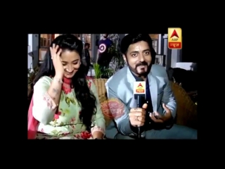 Neel avni welcomed in home by sasur ji aka father in law ׃ namkaran ¦ newly wed pair