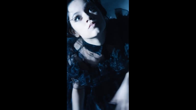 Танец уэнсдэй