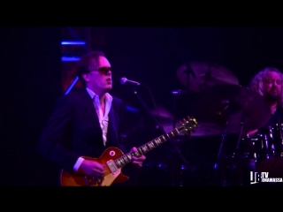 Joe bonamassa if heartaches were nickels live at the beacon theatre