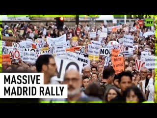 Thousands demand more resources for public health in madrid