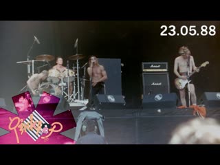 Red hot chili peppers pinkpop festival 1988 (almost full show)