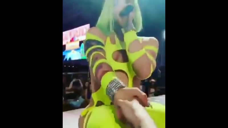 Нравы современной молодежи