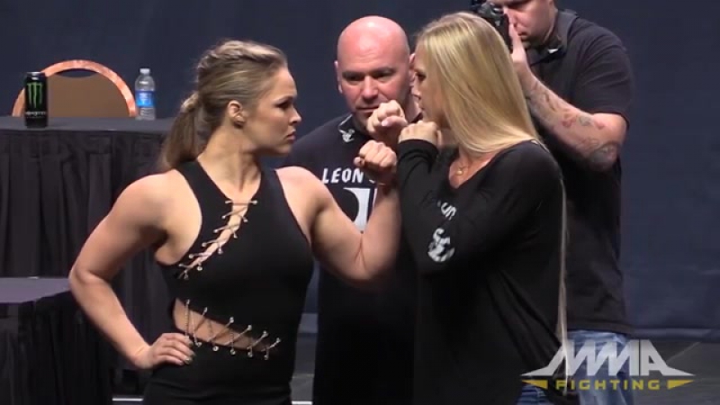 Ufc 193 ronda rousey vs holly holm staredown