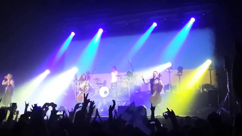 Гурт apocalyptica на концерті в києві зіграв гімн україни