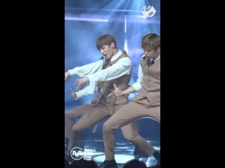 180614 wanna one light (fancam minhyun) @ m!countdown