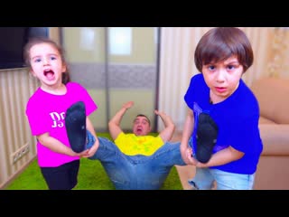 Папа не хочет гулять! как камиль и аминка проучили его! для детей porn sex