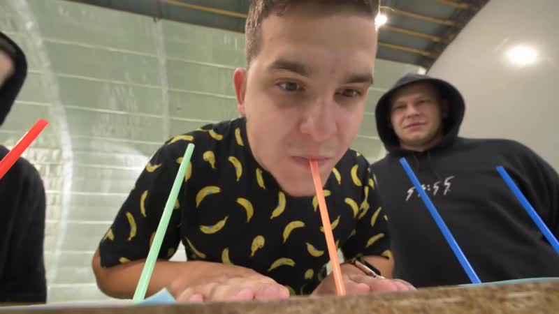 [третий лишний] выбери правильную гигантскую трубочку, чтобы выжить! челлендж