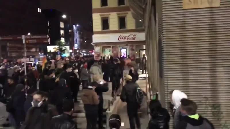 Беспорядки на улицах варшавы