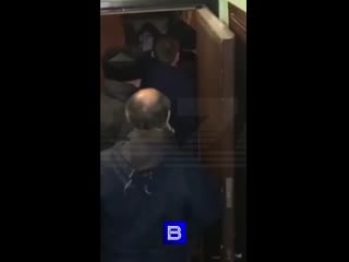 Полиция вскрыла квартиру с новорожденным, куда месяц не пускали соцопеку