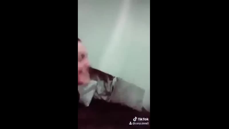Эминем в россии, дает на клык и поносу
