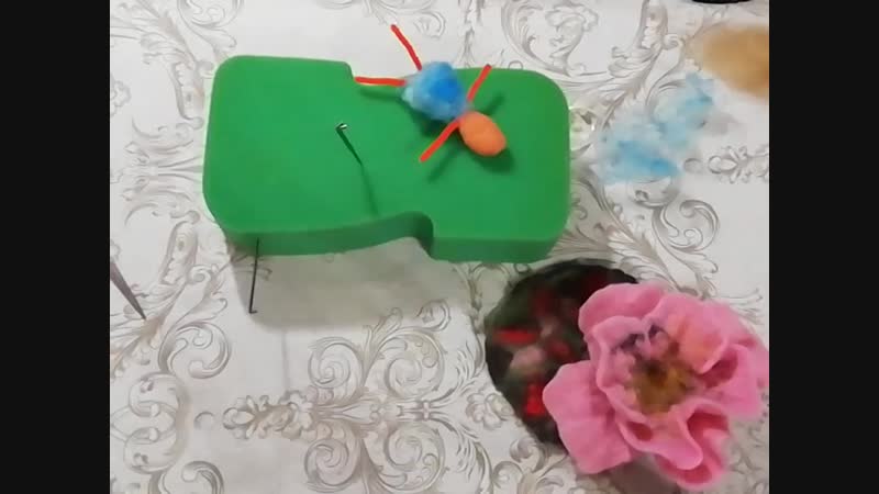 Куколка (валяем воротничок)