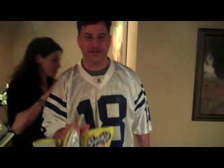 Jimmy goes to julianna margulies' super bowl party