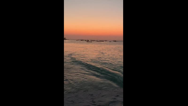 Zanzibar beach sunset video in 2020 zanzibar beaches beach at night beach local
