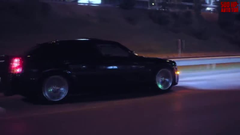 [500hp автотоп] вот почему chrysler 300c srt8 был снят с производства