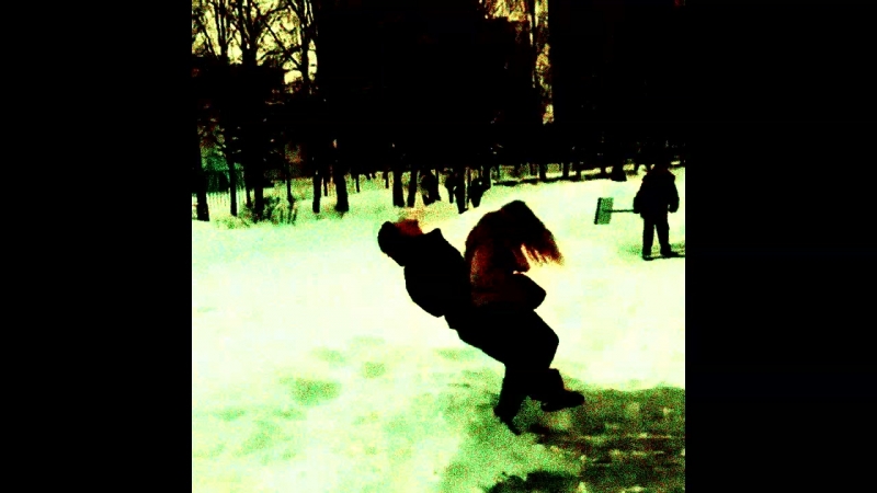 #бешаный оффник# грёбаных 2 дня убито иза плеера!