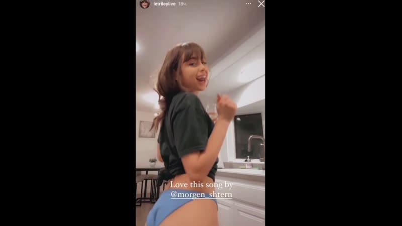 Riley reid слушает morgenshtern'a [рифмы и панчи]