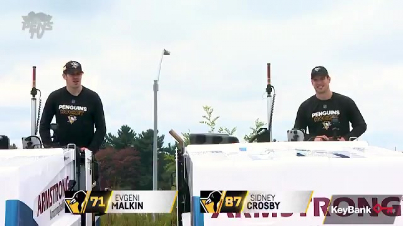 1xbet малкин и кросби гоняют на заливочных машинах