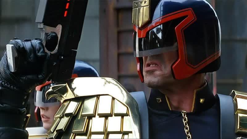 Судья дредд / judge dredd 1995 год сша боевик, фантастика сильвестр сталлоне, арманд ассанте, дайан лейн, роб шнайдер
