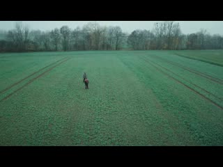 Warten aufn bus s01e04