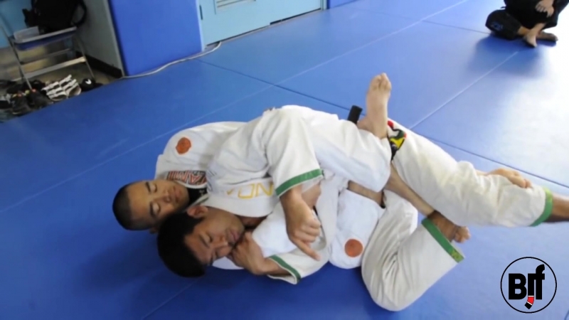 Body triangle escape with calf slicer