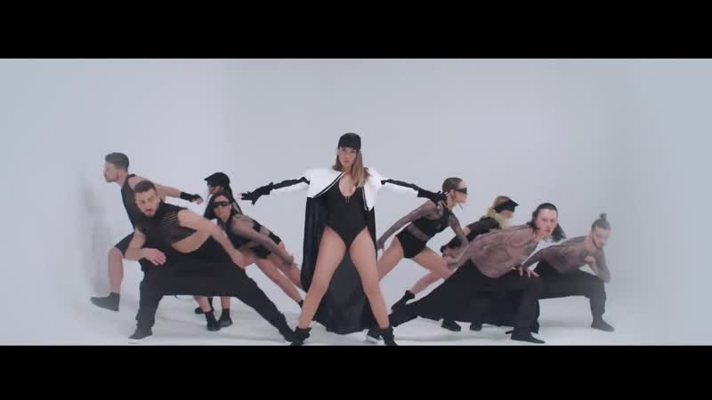 Elvana gjata ku vajti