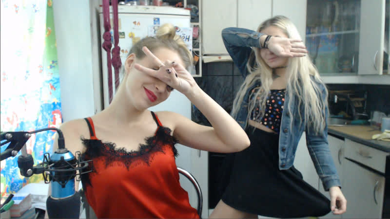 Начало пятницы с двумя тёлками (ничё такими) =dddd