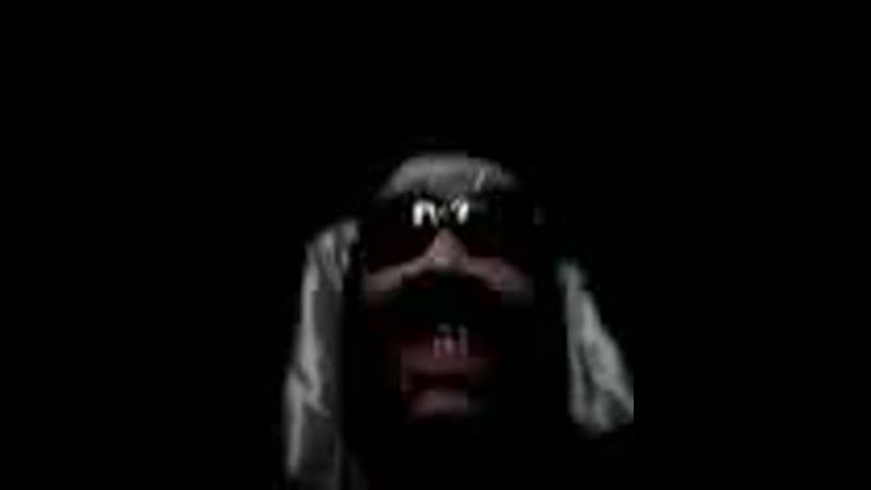 Араб дрочит под кизару и угарает