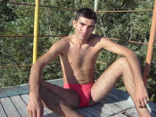 🐜 за яйца подвесили юного гея, сперва отхлестав его плетью, злодея 🐜