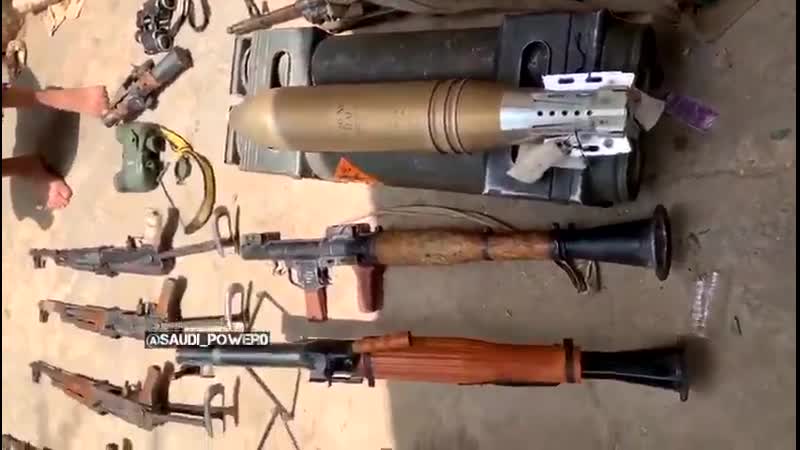 كمية اسلحه وذخائر تم اغتنامها ولله الحمـد من قبل الجيش اليمني البطل وبجهود من القوات الخاصة السعوديه في جبهة رازح بـ صعدة