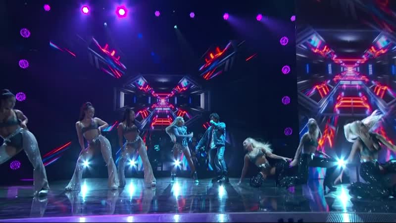 Danna paola, sebastián yatra no bailes sola (premios juventud 2020)