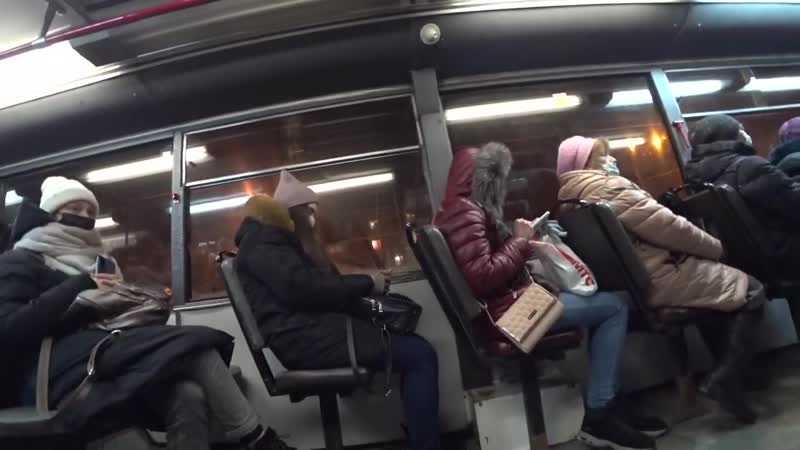 Троллейбусное божество повелевает я тебя засужу!