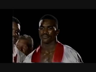 Эвандер холифилд дуайт мохаммед кави / holyfield vs muhammad qawi highlights