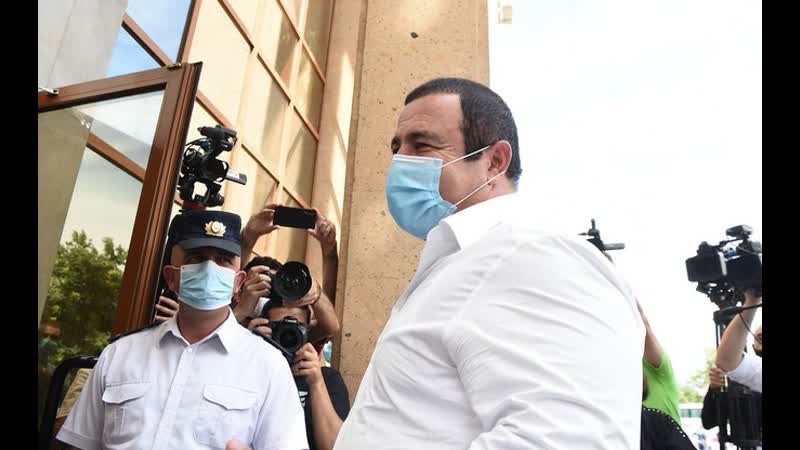 Փաստորեն բարի մարդկանց եւս կորոնավիրուսը չի շրջանցում