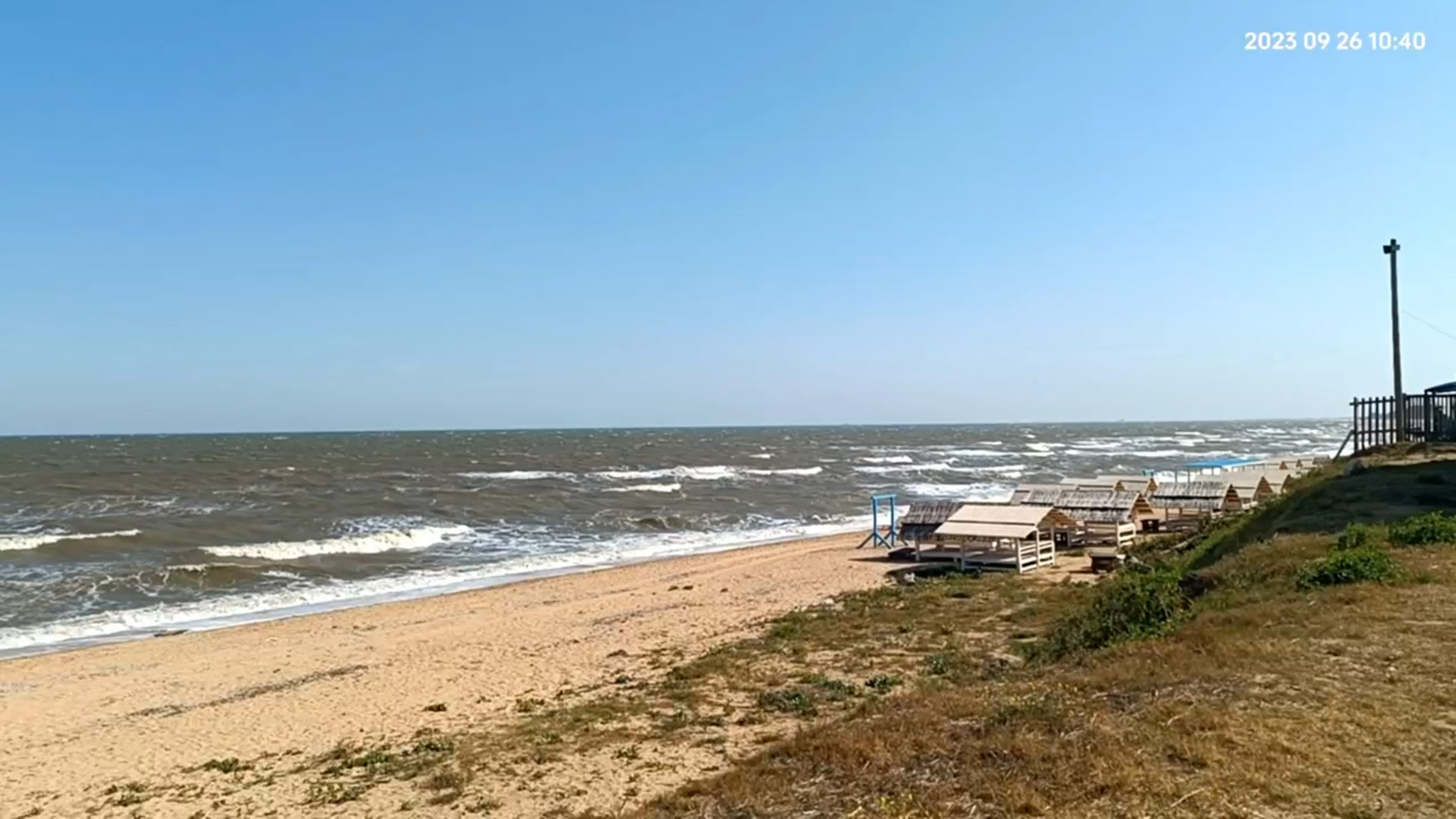 Азовское море 🌊 волнуется 🫣 и поет… #югмото