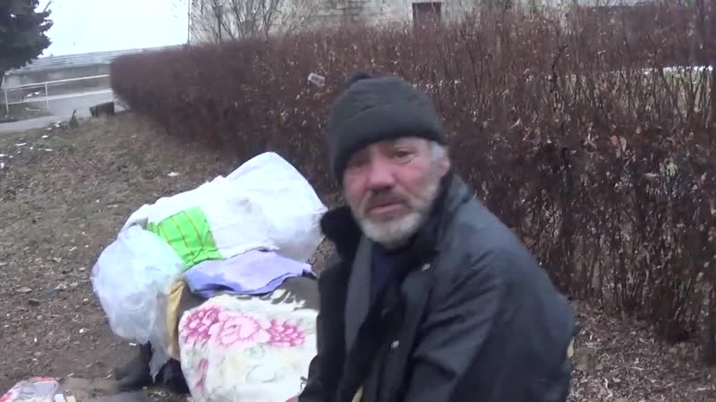 Кбр, нальчик ``я не знаю, что такое мать я не знаю, что такое брат`` бездомный руслан о своей жизни