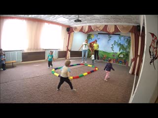 Разминка лошадки и зайчики