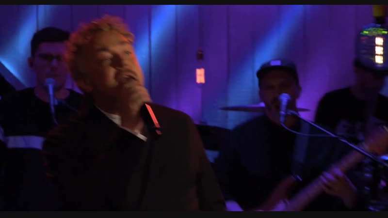 Eric gadd mina händer (så mycket bättre )