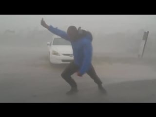Simonstormrider testing out hurricane irma winds