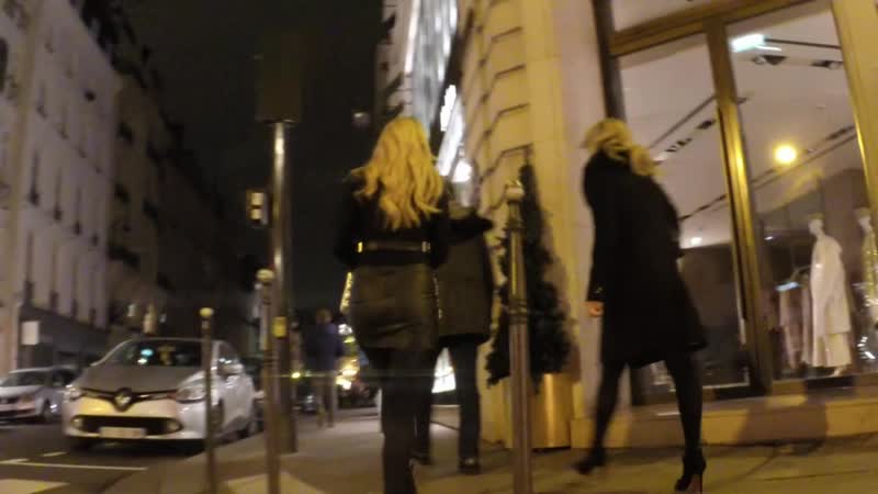 Mini porn video – Pretty blonde in black leather mini skirt opaque pantyhose and high heels 45
