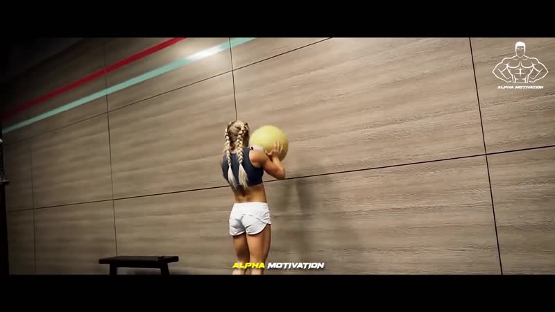 Natasha aughey vs brooke ence female fitness motivation bodybuilding crossfitt