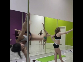 Урок pole dance fitness в анаэль 🦋👍