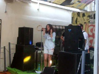 Chicken shampoo песня про кроликов ( @ squat cafe)