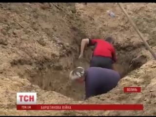 Правоохоронці не можуть зупинити нелегальних копачів бурштину на волині