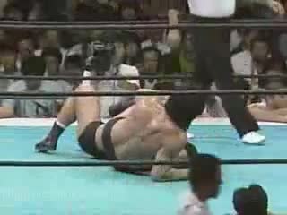 Akira maeda vs tatsumi fujinami (njpw iwgp champion series 1986 day 25)