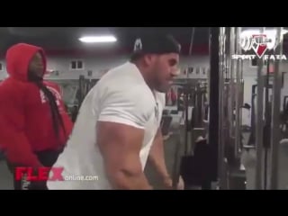 Переводы sportfaza кай грин и джей катлер тренироа груди и трицепса 10 07 14 (rus sportfaza)
