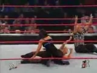 Trish stratus vs molly holly