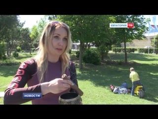 Услышать внутреннее «я» евпаторийцам помогла «вело йога»